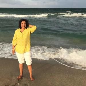 Meet your Posher, Anjali